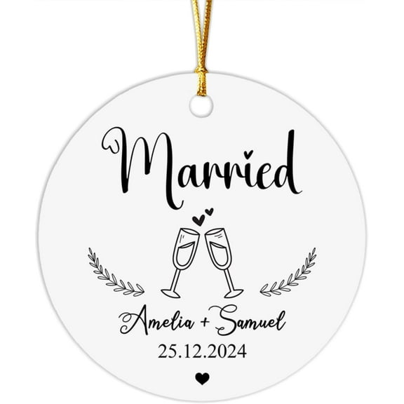 Married Christmas Ornament, Personalized Anniversary Ornament Gift for Just Married First Christmas As Mr & Mrs Ornament 2025, Custom Married Couple Ornament with Name, Wedding Presents 2JyOFq