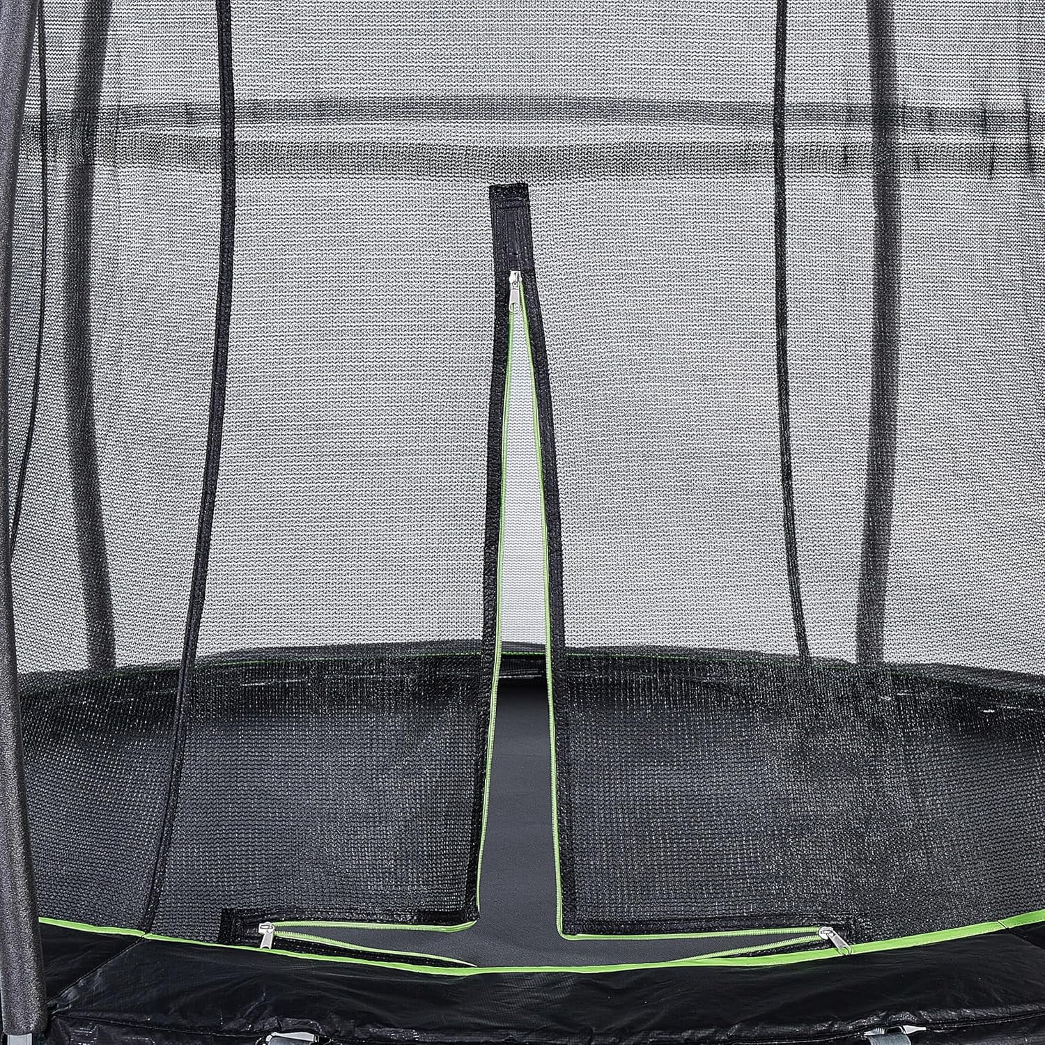 JumpKing 7ft Round Trampoline with Enclosure and Ramp – Perfect for Indoor and Outdoor Fun!