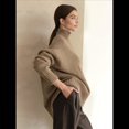 thumbnail image 4 of Suéter de Mujer, Jersey de Punto Grueso de Larga con Dobladillo Alto y Bajo, Jersey Básico de Moda para Otoño e Invierno. Caqui Talla Única, 4 of 9
