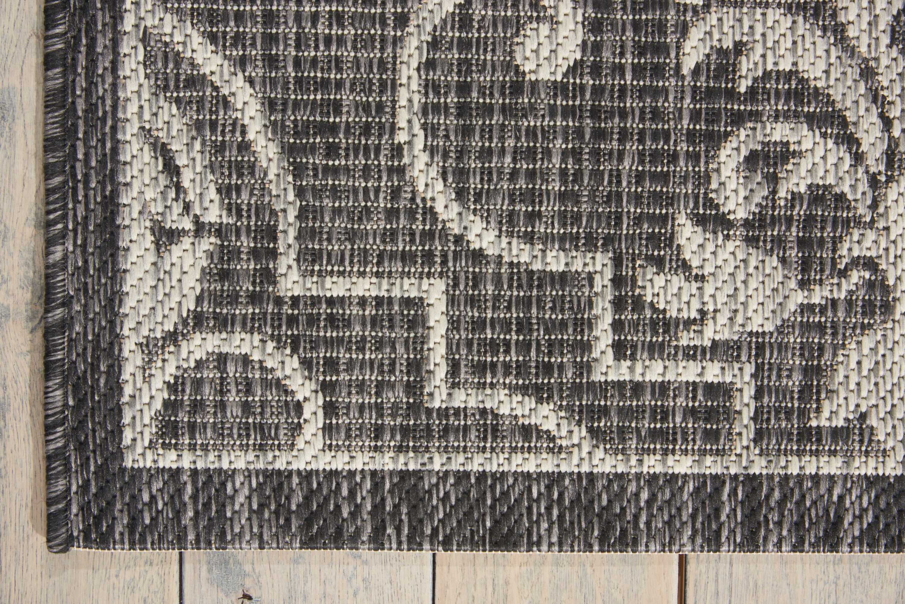Nourison Garden Party Indoor/Outdoor Transitional Damask Charcoal 3'6" x 5'6" Area Rug, (4' x 6')