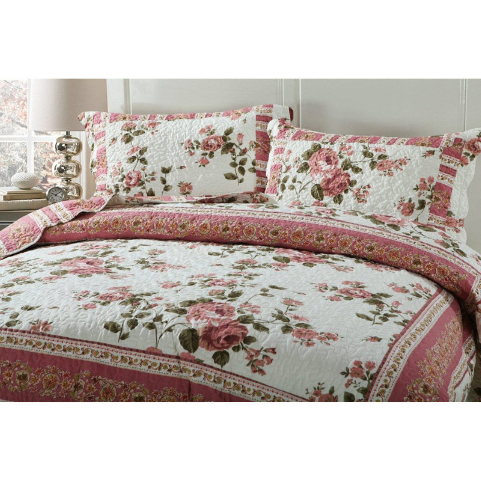 Nelly Paisley Print Triple Ruffled Bedspread