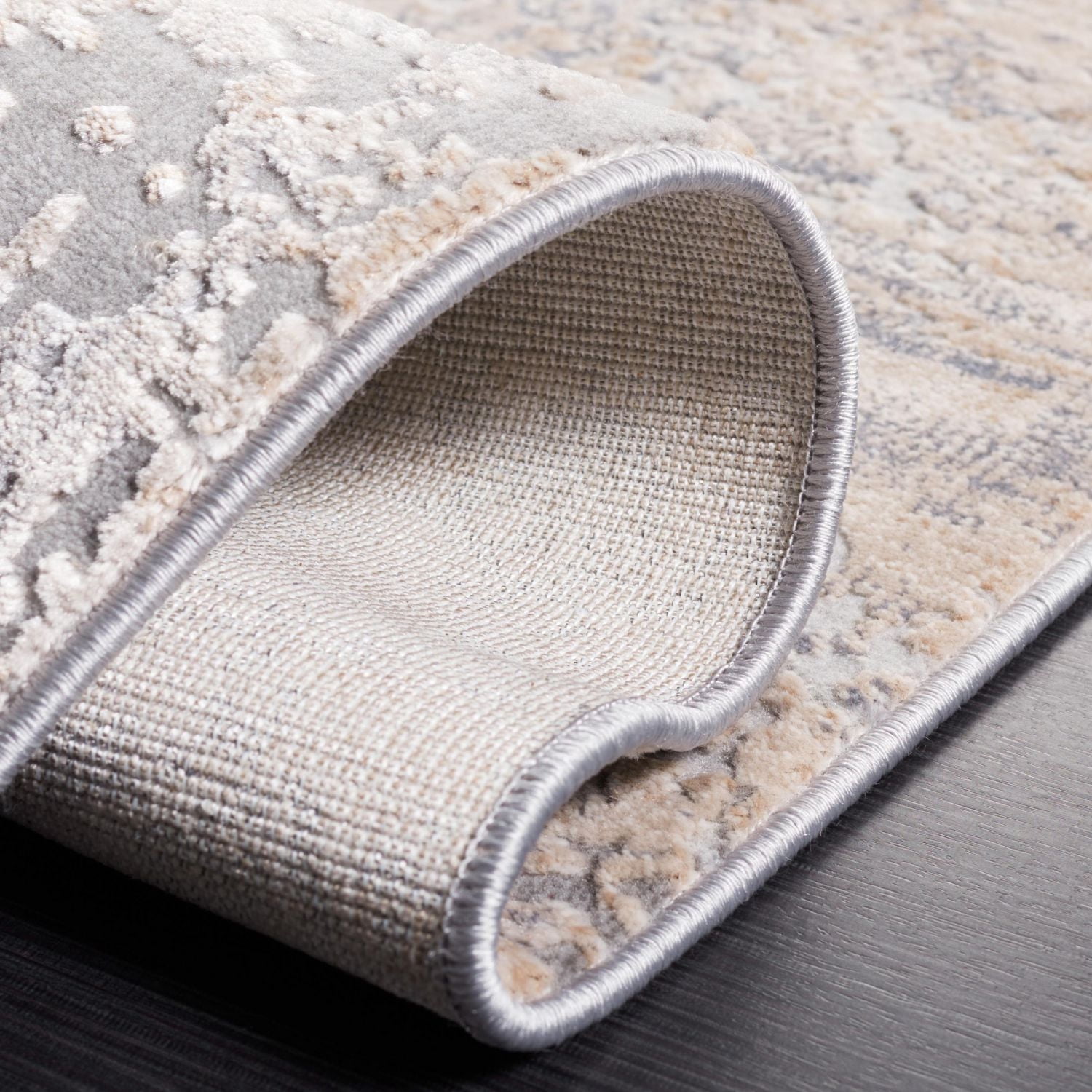 SAFAVIEH Invista Joshua Abstract Area Rug