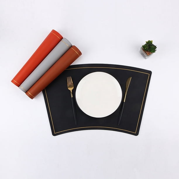 Nvzi Manteles individuales de piel sintética resistentes al calor, manteles individuales para mesa de comedor(juego de 4, tamaño 17,71 x 11,81 pulgadas, negro A)