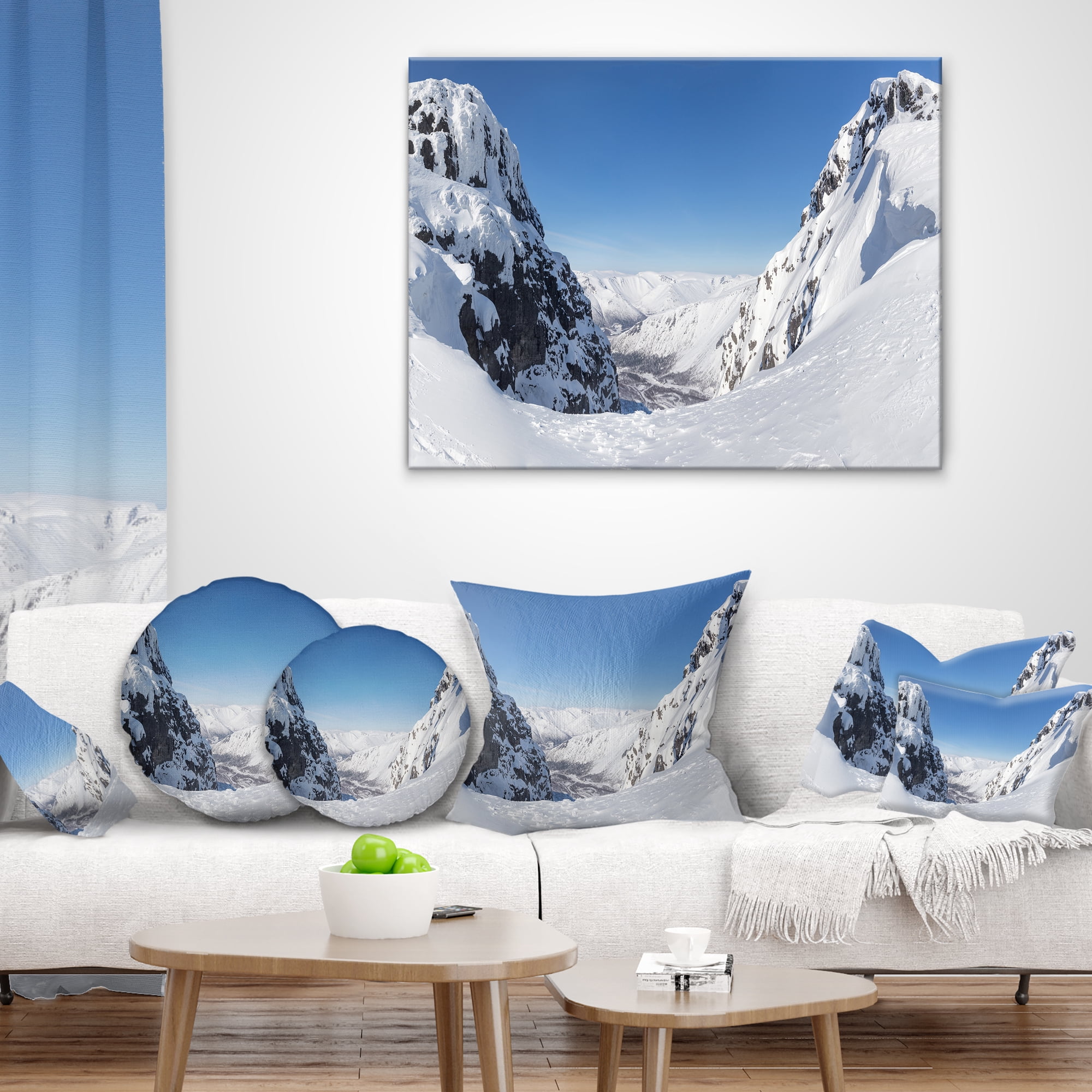 Designart Pass in the Northern Winter Hills - Landscape Printed Throw Pillow - 12x20