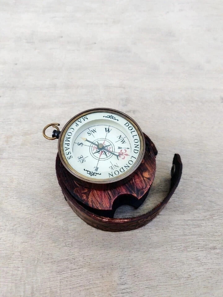 Nautical Brass Compass Vintage Map Direction Pocket Compass With case