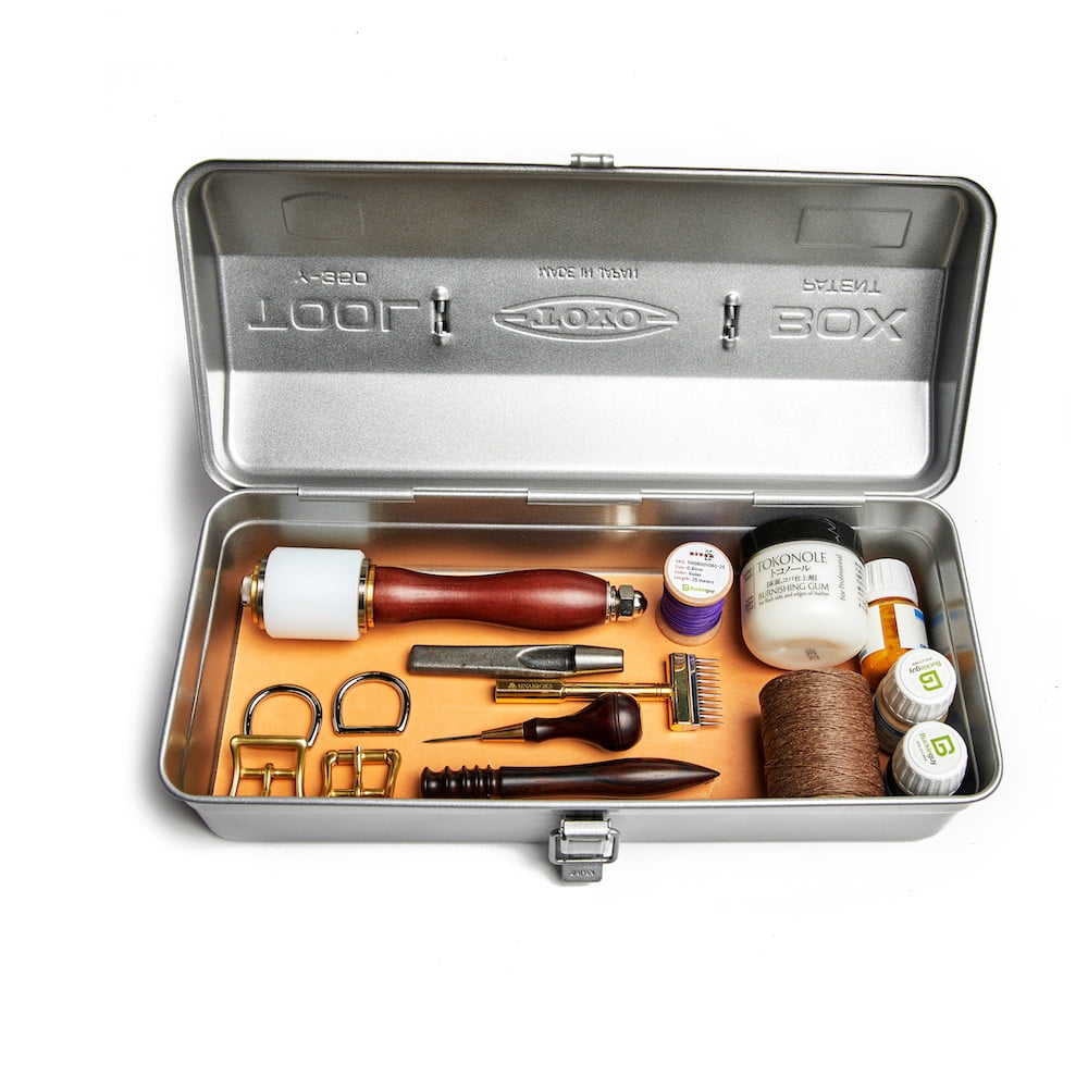 Toyo Toolbox, Y350, Red