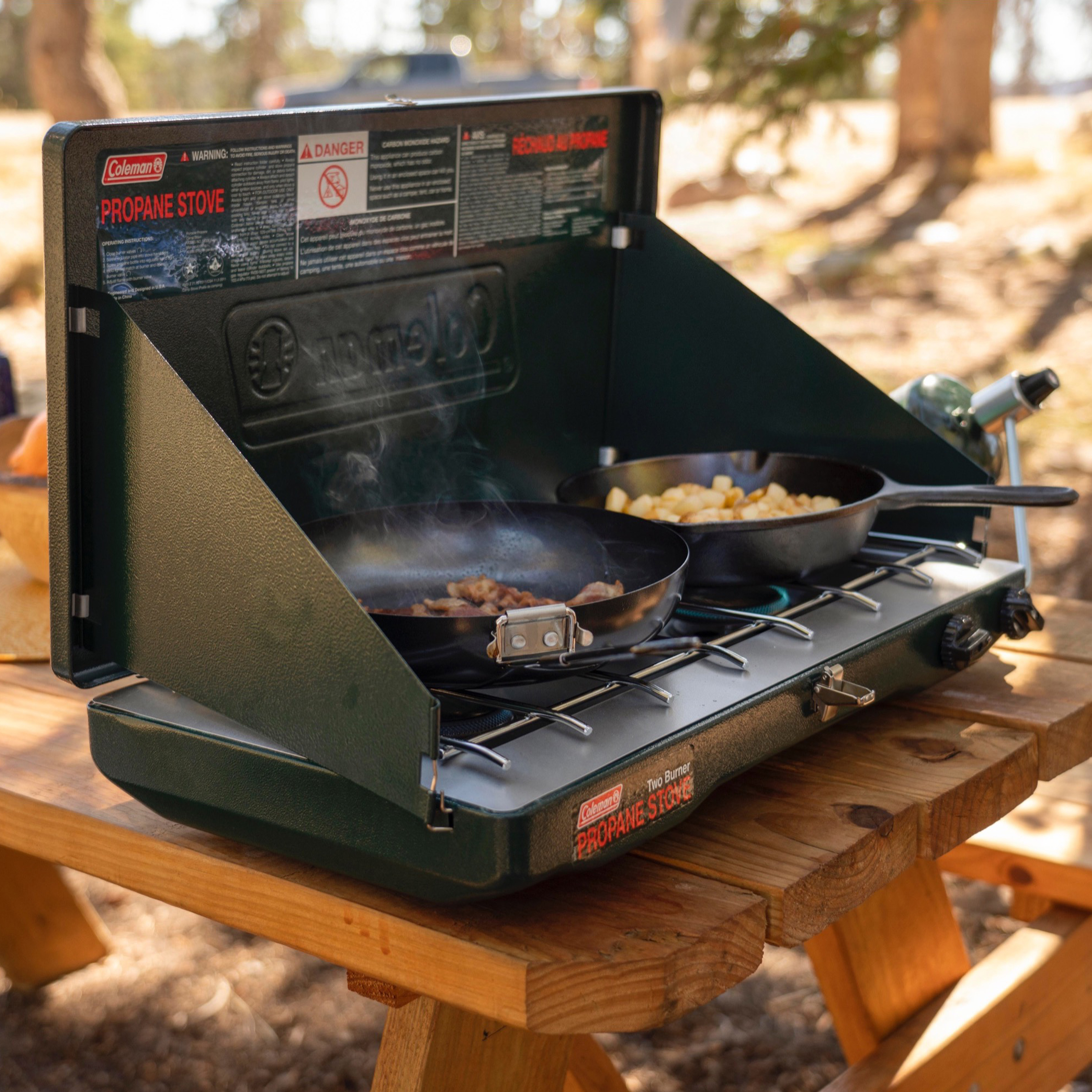 Coleman Gas Camping Stove | Classic Propane Stove， 2 Burner 海外