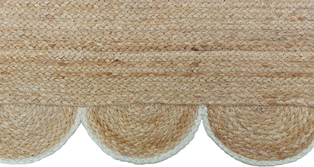 Scalloped Handwoven Natural Jute Area Rug, Off White Trim, 2'x3'