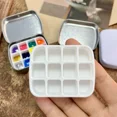 thumbnail image 5 of Mini caja de pintura portátil, caja de embalaje de acuarela, contenedor de almacenamiento de esmalte de uñas artístico, estuche de pigmento de viaje al aire libre, suministro de dibujo, 5 of 5