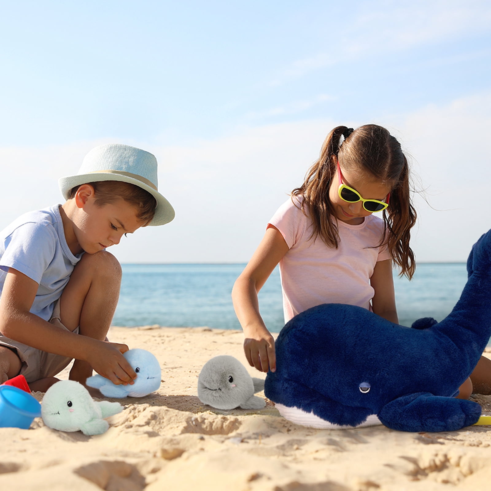 MaoGoLan 4pcs Blue Whale Stuffed Animals 19'' Giant Whale With 3 Whale Babies Plush Toy