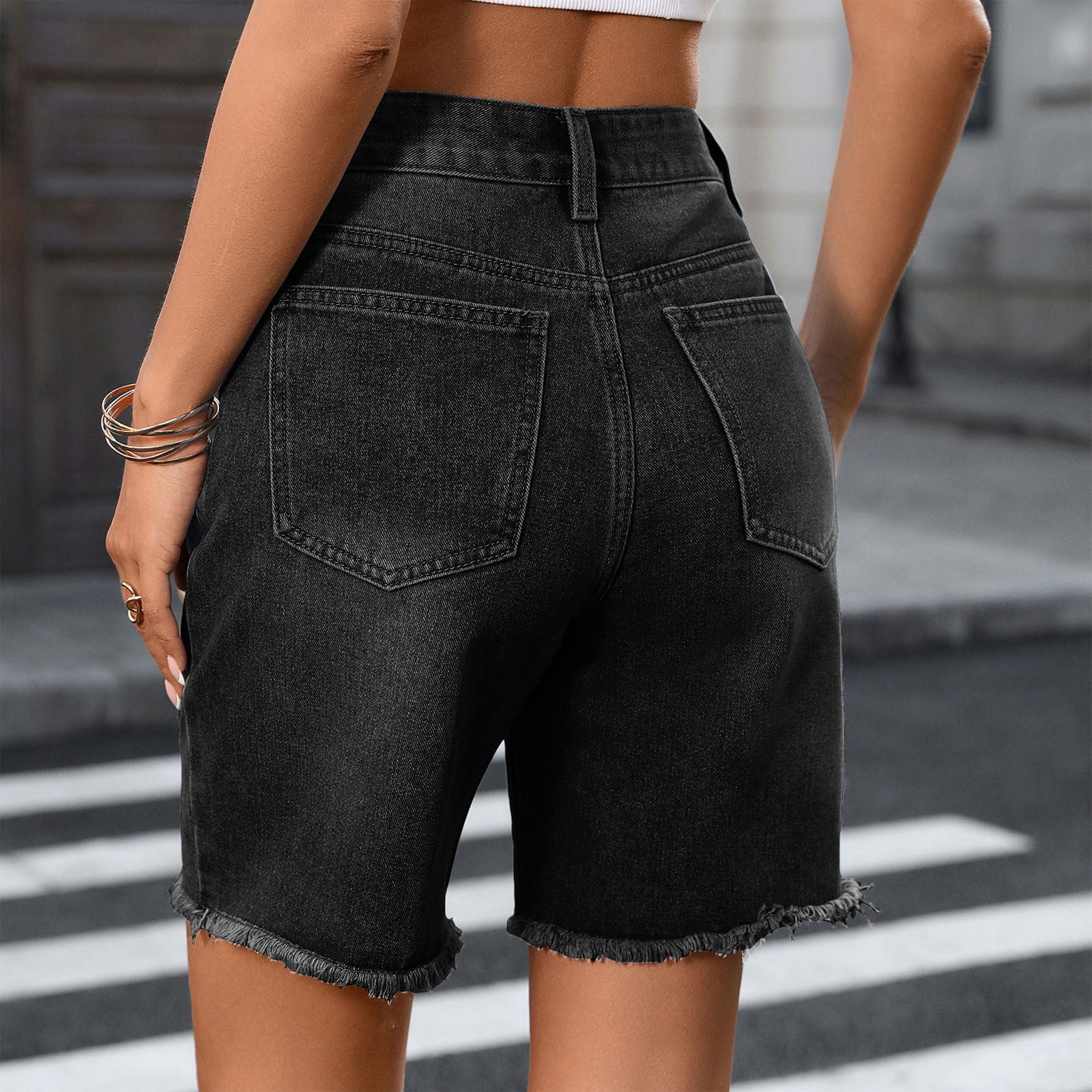Wide Leg Bermuda Jean Shorts Women Hight Rise Vintage Denim Y2K Shorts Raw Hem Baggy Jean Jorts