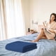 thumbnail image 5 of Manta refrescante de mezcla de algodón y rayón para quienes duermen con calor, transpirable y ligera, con regulación de temperatura para cama o sofá. Aestivo | Azul | AESTIVO, 5 of 7