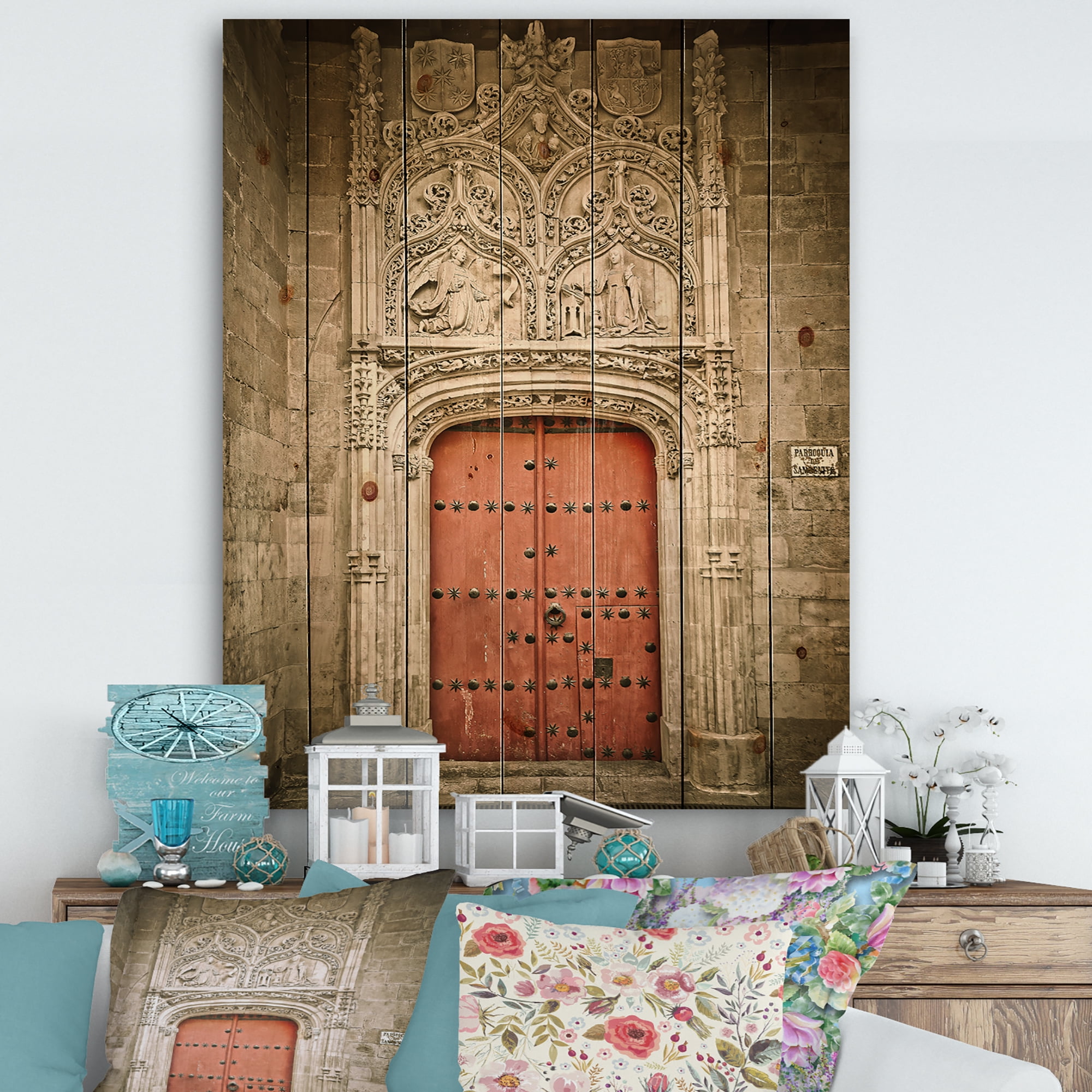 Designart 'Old Red Church Door in Salamanca Spain' Vintage Print on Natural Pine Wood' Vintage Print on Natural Pine Wood