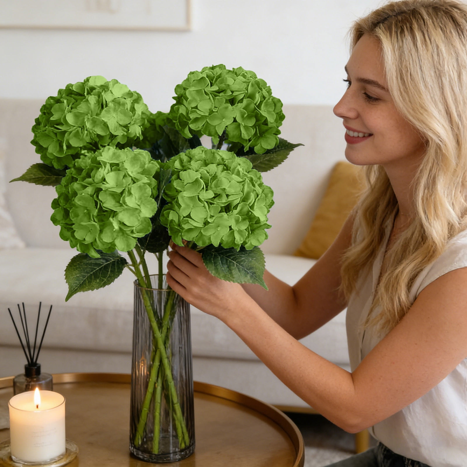 Realistic Artificial Hydrangea Large Flowers, Artificial Dry Flowers for Outdoor Wedding Christmas Office, Family Party Living Room Table Decoration 6 Pcs