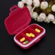 thumbnail image 5 of Organizador Caja de pastillas portátil de 3 rejillas Caja de almacenamiento de joyas de medicina Contenedor (Rosa) Likrtyny Libre de BPA, 5 of 9