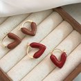 thumbnail image 5 of Pendientes colgantes en forma de corazón de esmalte rojo vino romántico francés 2025, joyería de moda para mujeres, accesorios de diseño Sense Eardrop, 5 of 5