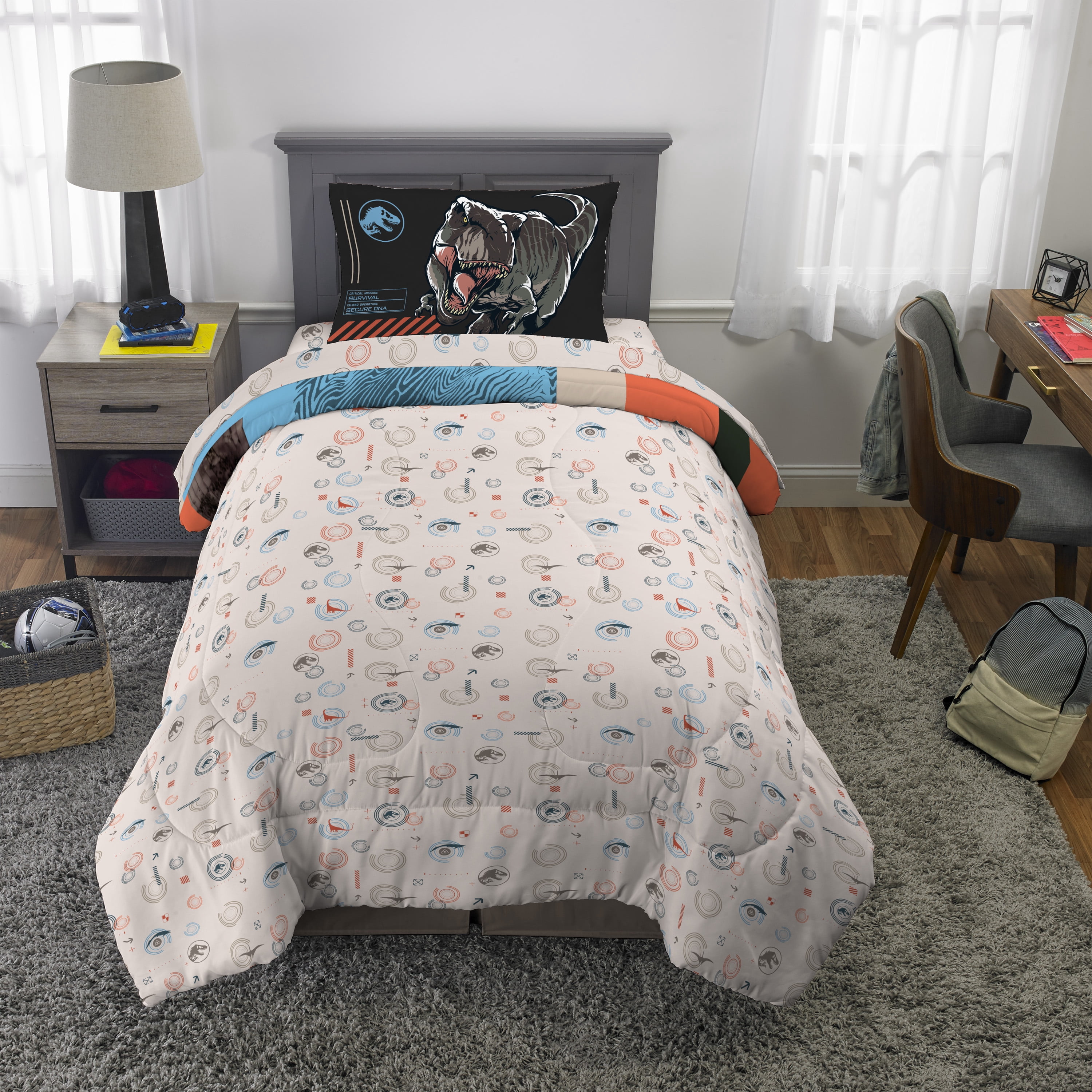 Jurassic World Kids Twin Bed in a Bag, 4Pc Bedding Set, Comforter and Sheets