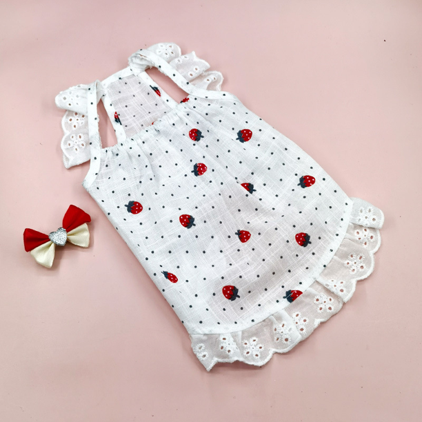 Ropa para mascotas de primavera y verano, vestido de fresa para gatos, ropa para perros, ajuste Universal Xs S M L Xl, accesorios de moda para mascotas