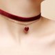 thumbnail image 4 of Gargantilla roja para mujeres, adolescentes y niñas, Gargantilla ajustable con corazón de amor, Collar gótico, collares con colgante de gargantilla de terciopelo, 4 of 5
