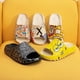 thumbnail image 3 of Moda Yeezy Slide Sandals Unisex Cartoon Sandalia Hombres Y Mujeres Zapatillas De Playa, 3 of 4