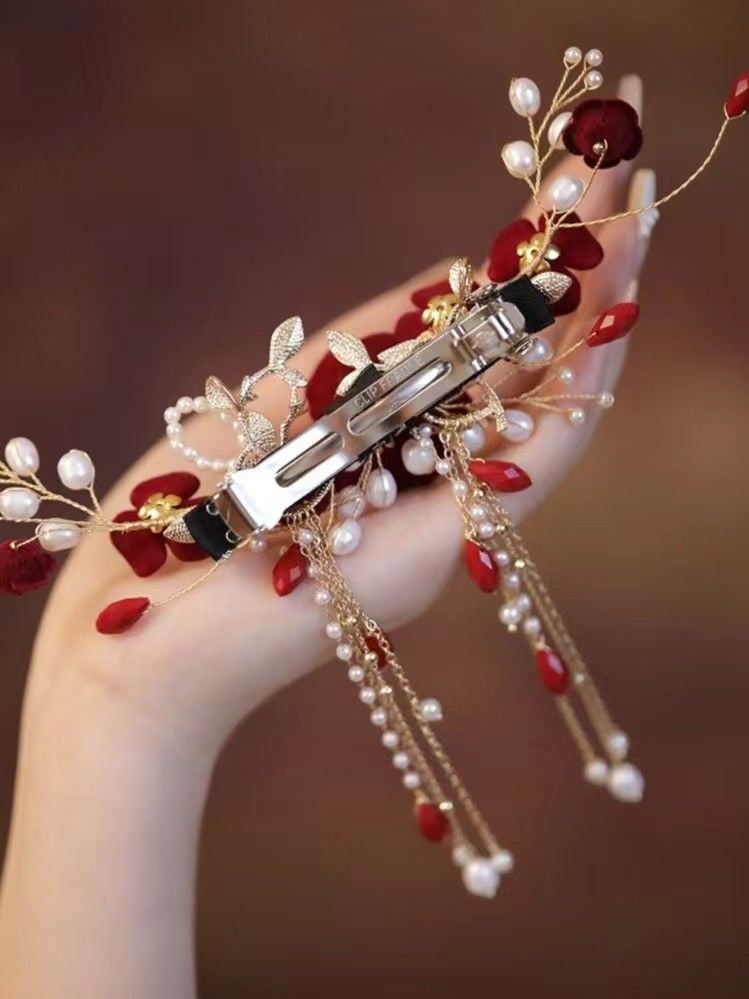 EKE Women’s Hair Clip Vintage Retro Back-Wear Elegant Hair Accessory with Fashion Texture