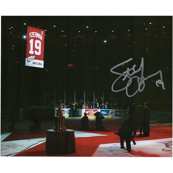 Steve Yzerman Detroit Red Wings Autographed 8" x 10" Jersey Retirement Night Photograph - Fanatics Authentic Certified
