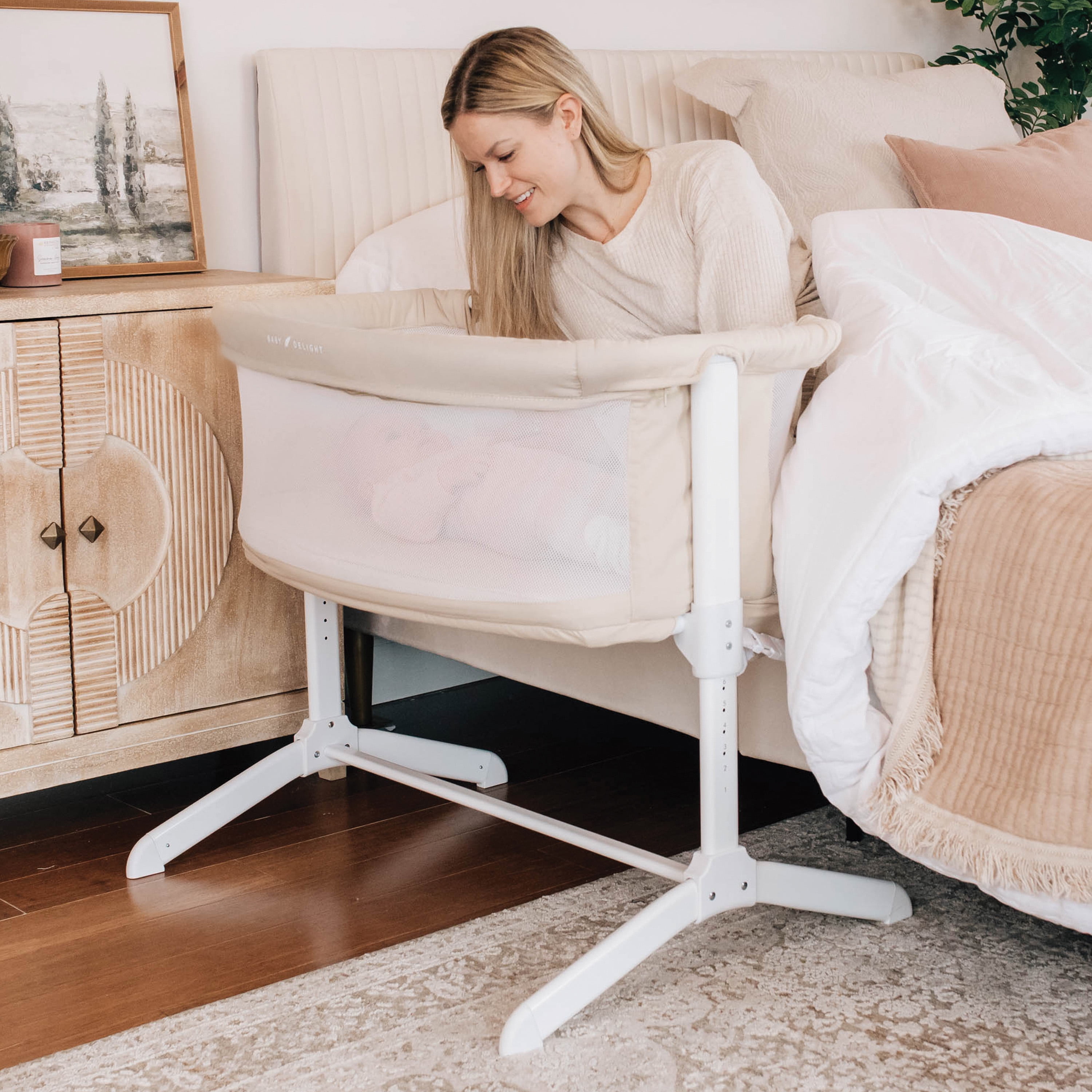 Baby Delight Beside Me Serenity Infant Bassinet and Bedside Sleeper, Organic Oat