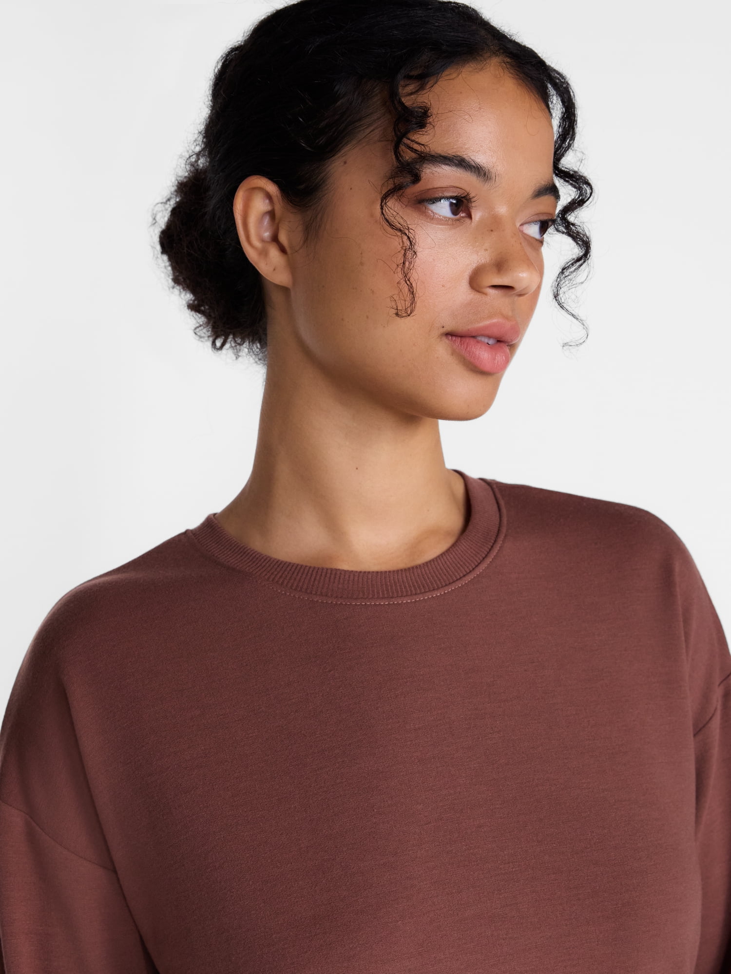 Joyspun Women's Fleece Lounge Sleep Top with Long Sleeves, Sizes XS-3X