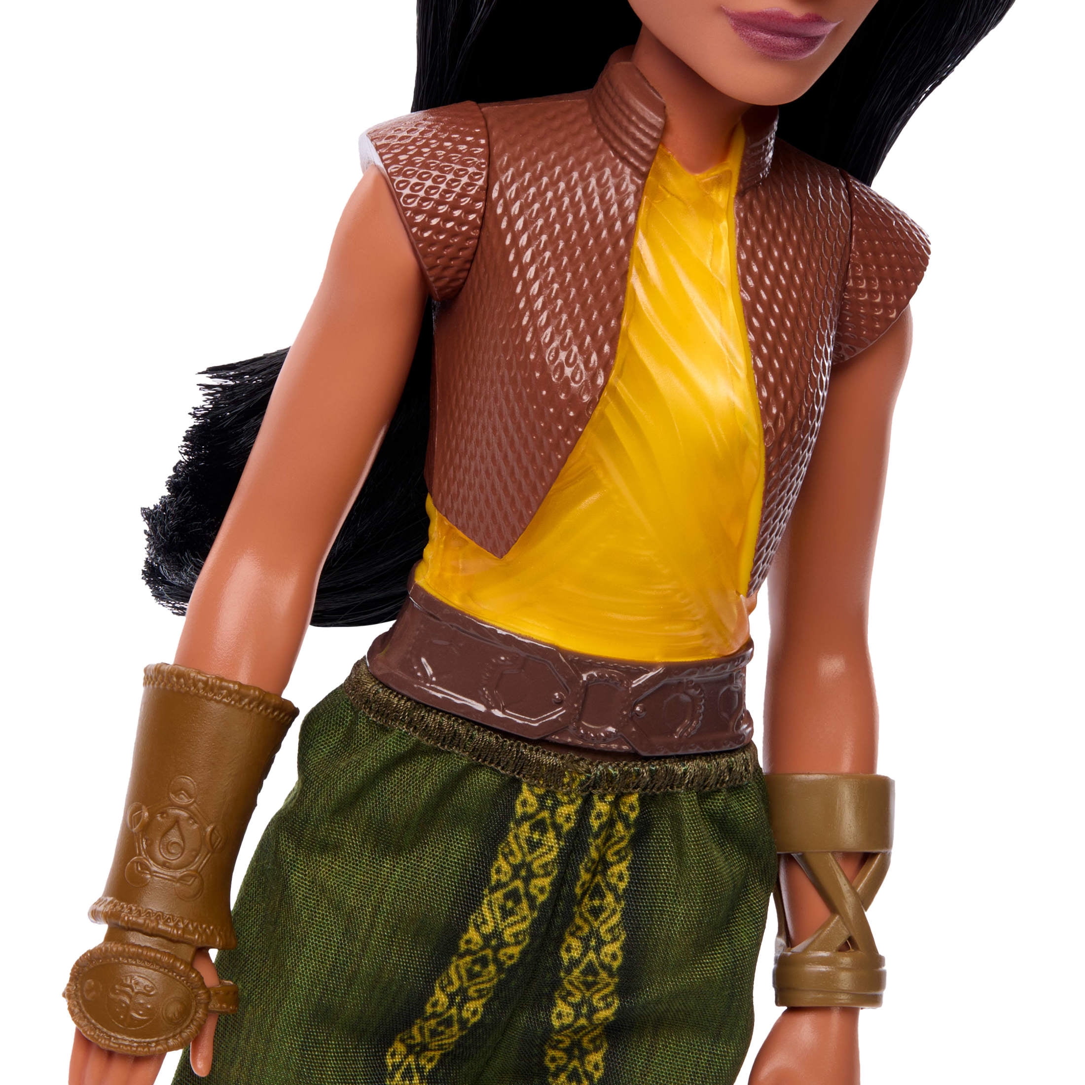 Disney Princess Raya Fashion Doll with Black Hair, Brown Eyes & Accessories, Sparkling Look