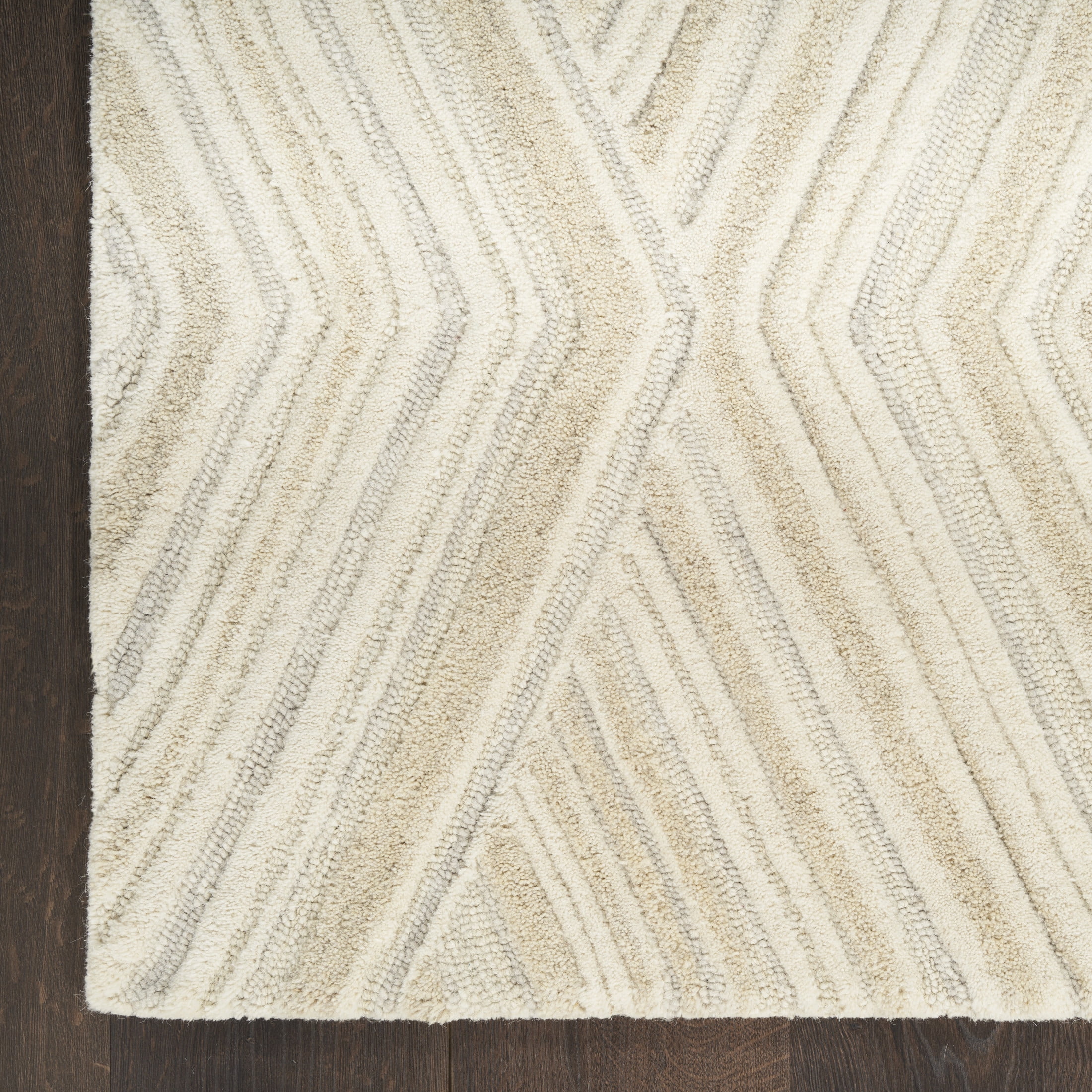 Nourison Graceful 7'9" x 9'9" Ivory Modern Indoor Rug