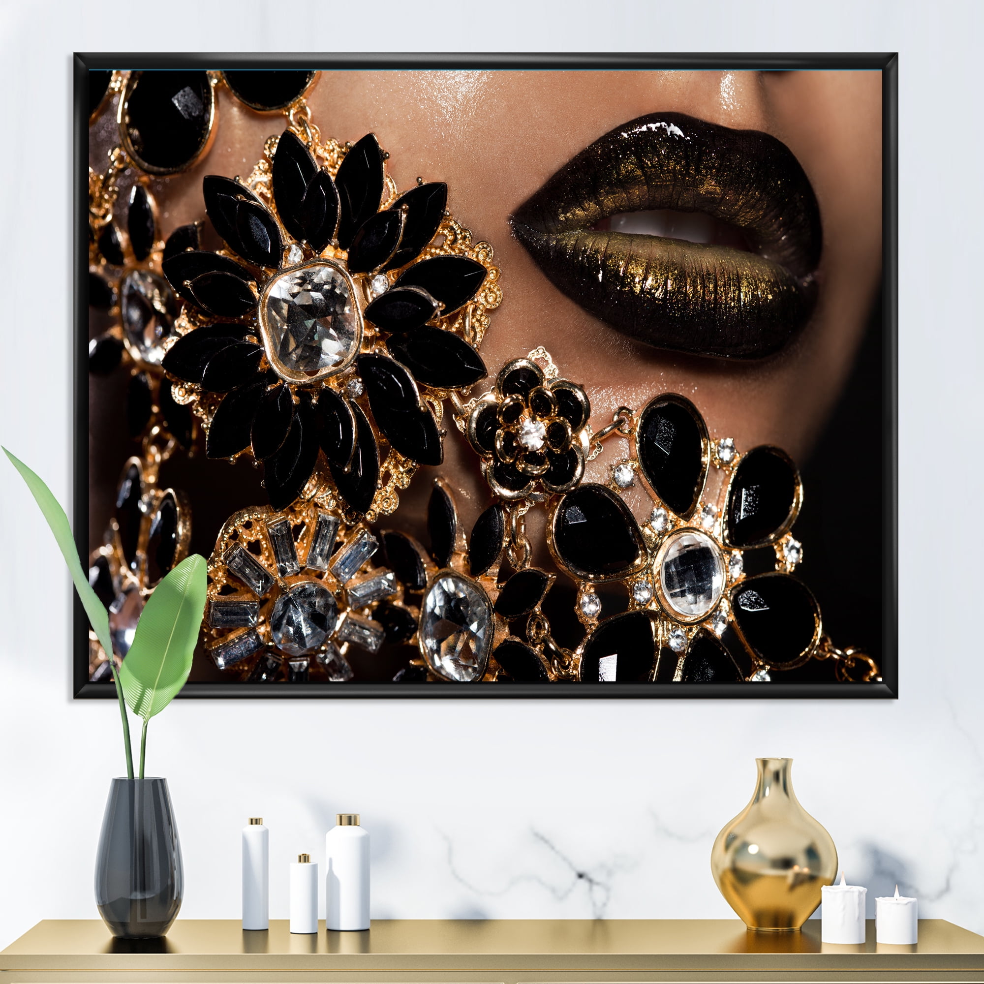 Designart 'Woman Lips With Golden Jewelry' Modern Framed Canvas Wall Art Print