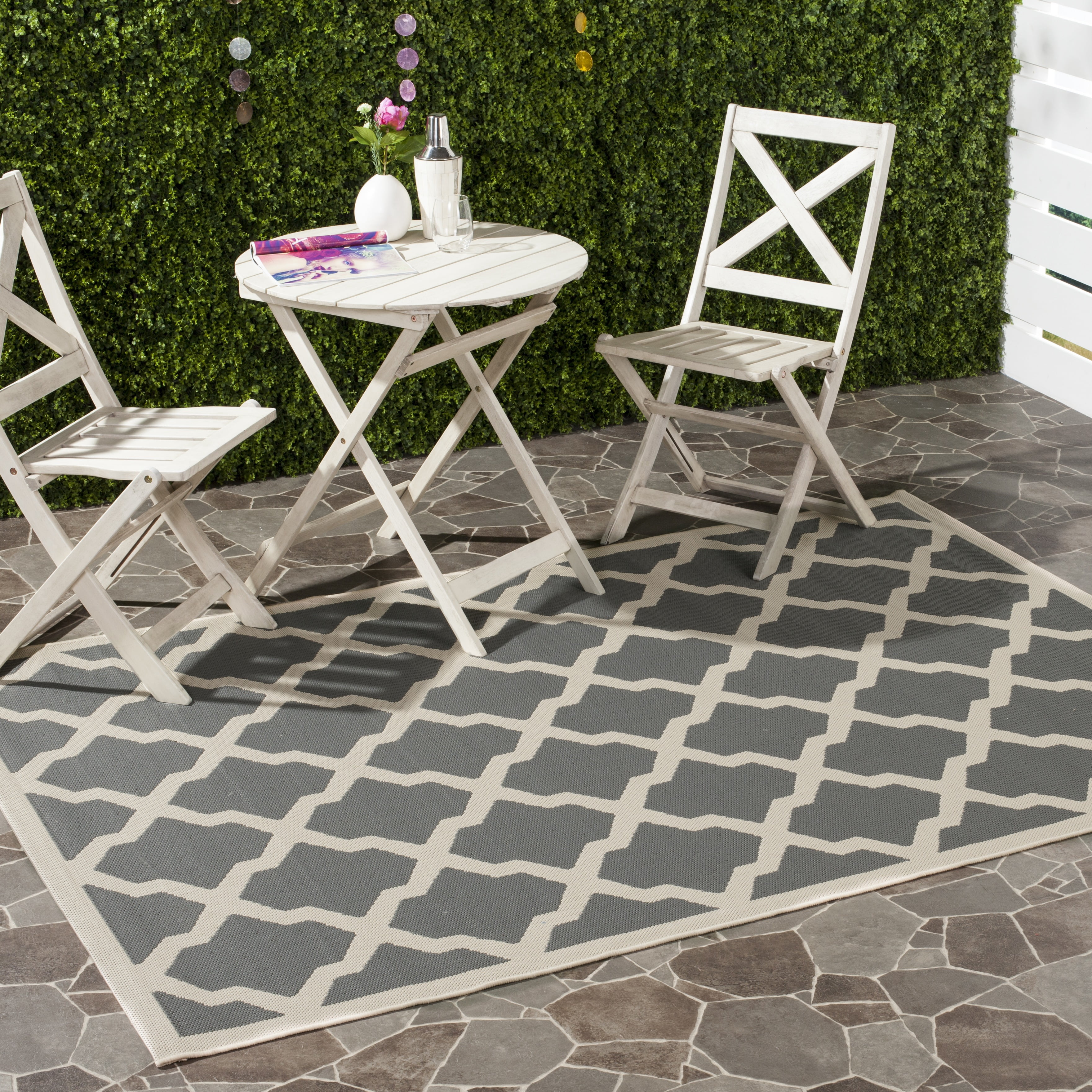 Safavieh Courtyard Amber Geometric Indoor/Outdoor Area Rug, Anthracite/Beige, 5'3" x 5'3" Square