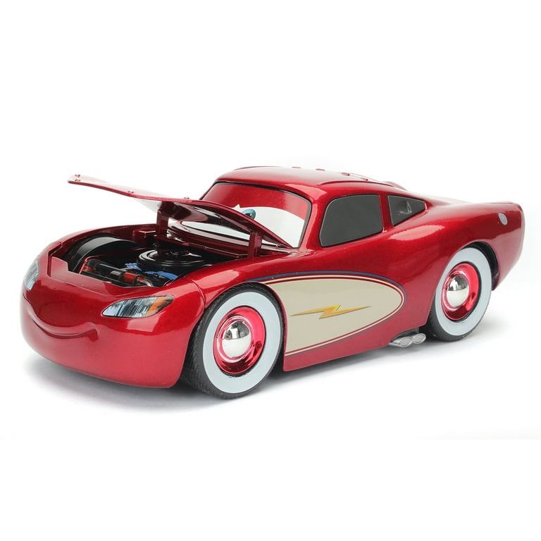 ディズニー　JADA TOYS 　 Lightning McQueen Jada Toys 1:24 Scale Disney Pixar Lightning McQueen Crash