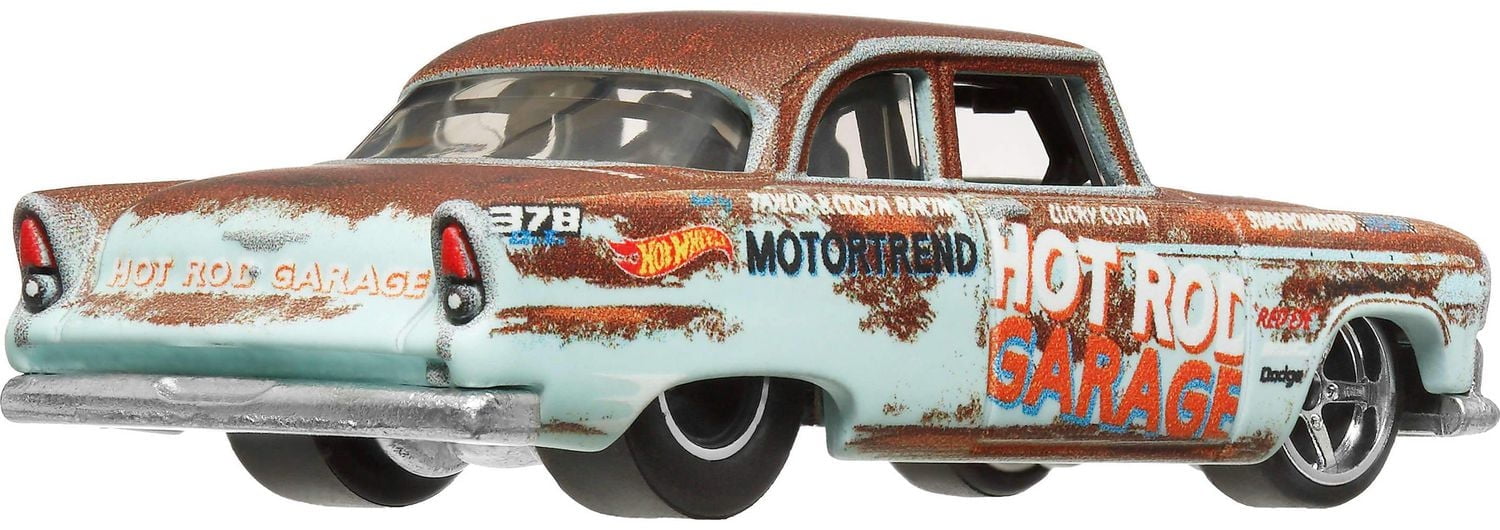 Hot Wheels Boulevard Vehicle, 1 Premium 1:64 Scale Car, Toy for Collectors