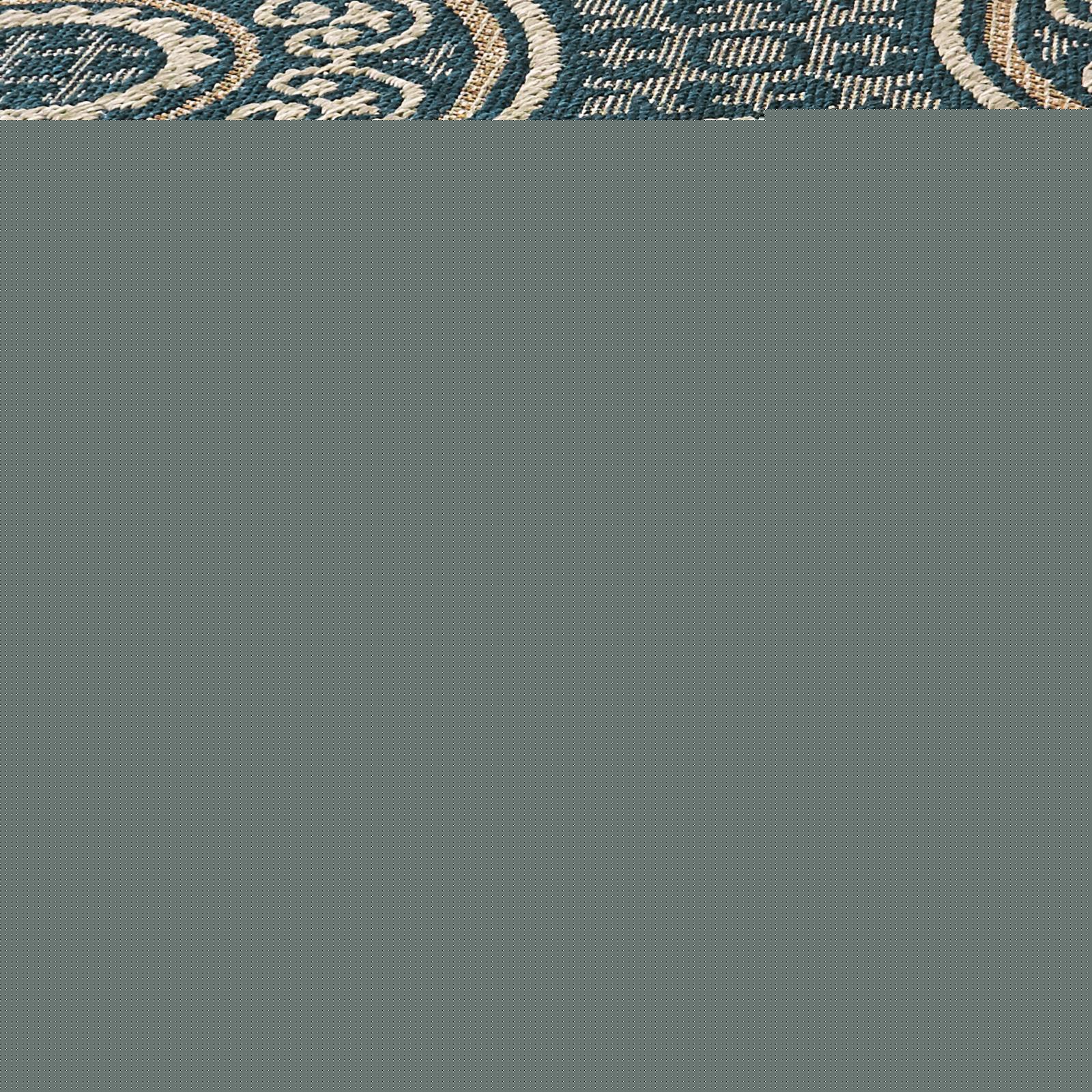 Avalon Home Lakeland Interlocking Medallions Indoor/Outdoor Area Rug