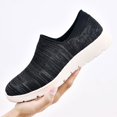 thumbnail image 4 of Zapatillas de deporte de malla transpirable para hombre y mujer, mocasines ligeros para caminar, Tenis sin cordones, pareja, 4 of 4