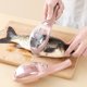 thumbnail image 1 of Cepillo de limpieza rápida para pescado con tapa Fiudx Raspador de plástico para escamas de pescado Herramienta de cocina sencilla, 1 of 7