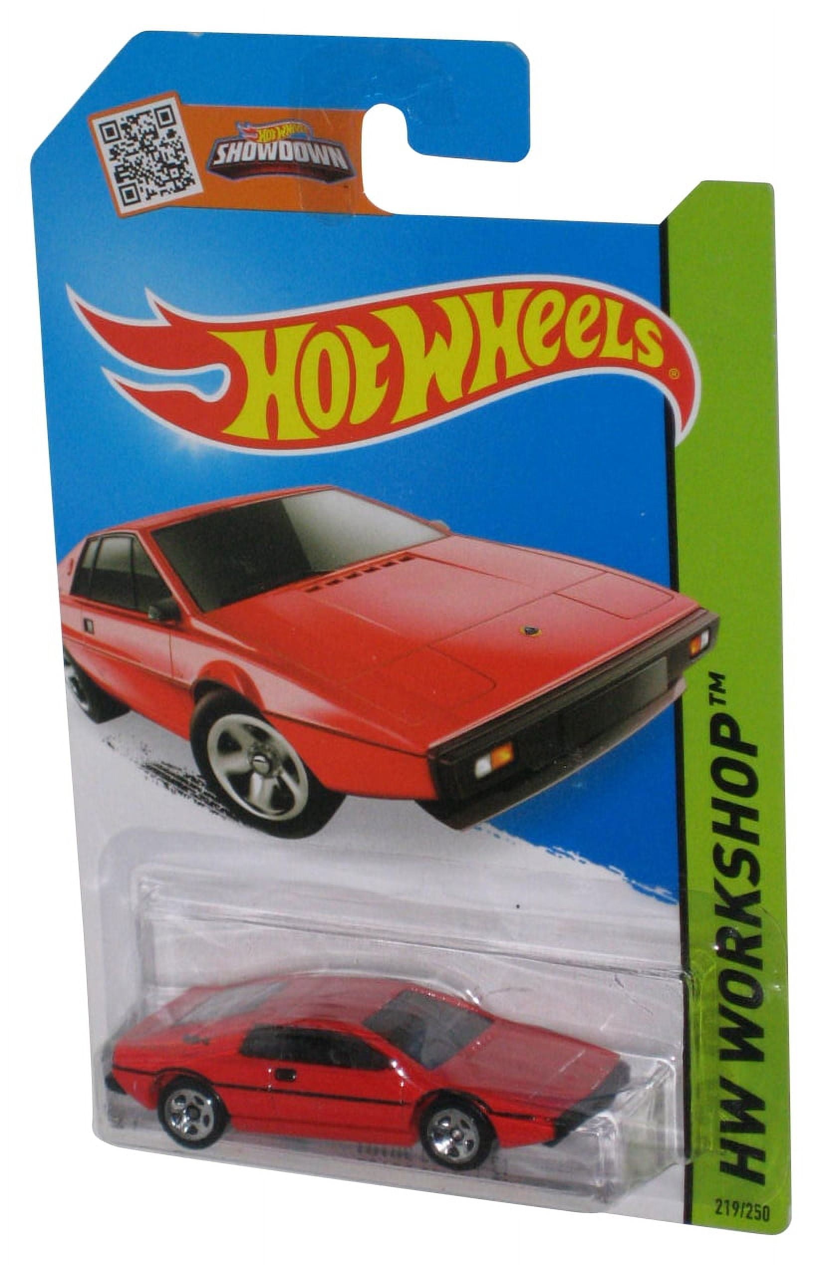Hot Wheels HW Workshop (2013) Red '71 Dodge Challenger Car 227/250