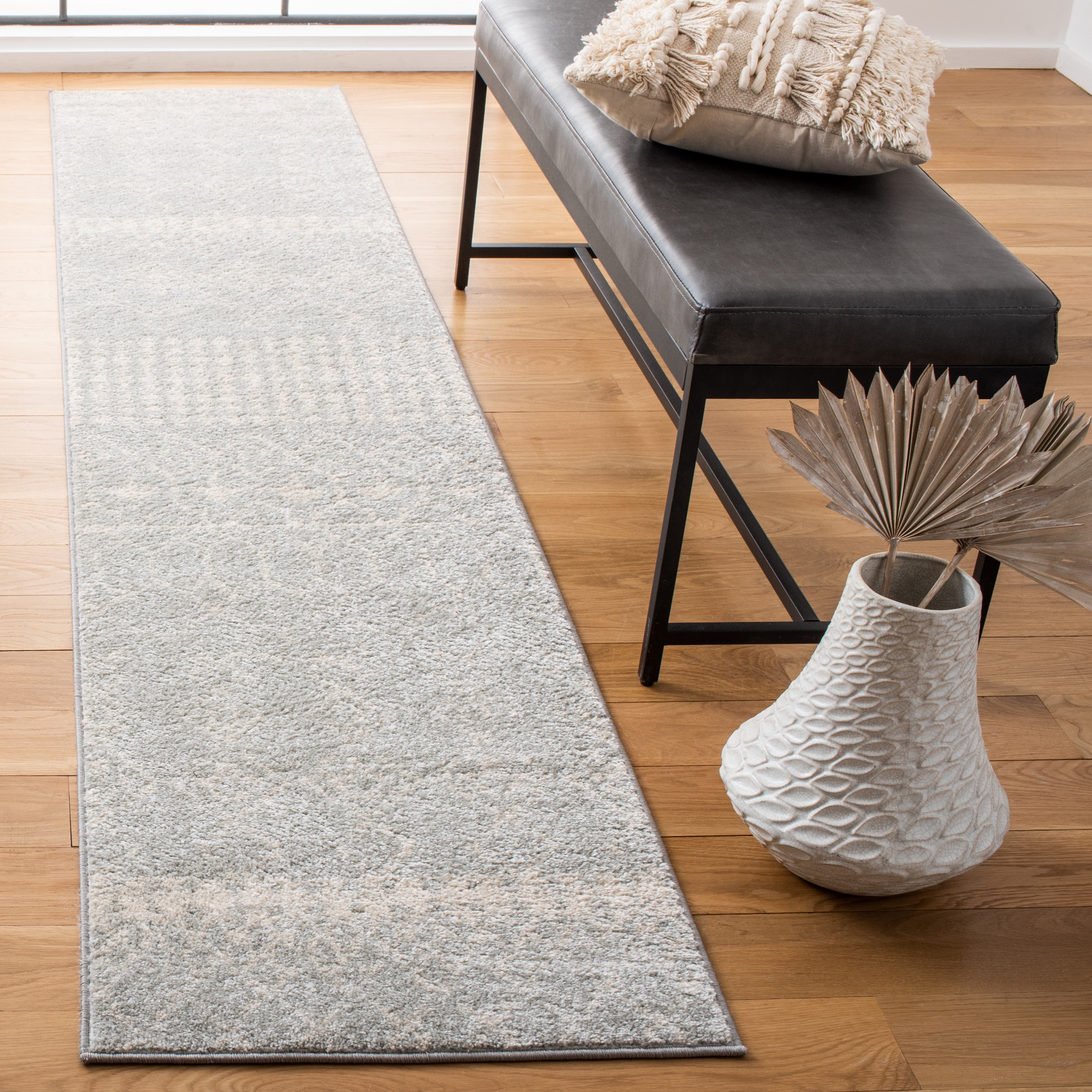 SAFAVIEH Tulum Coriander Oriental Runner Rug, Light Grey/Ivory, 2' x 13'