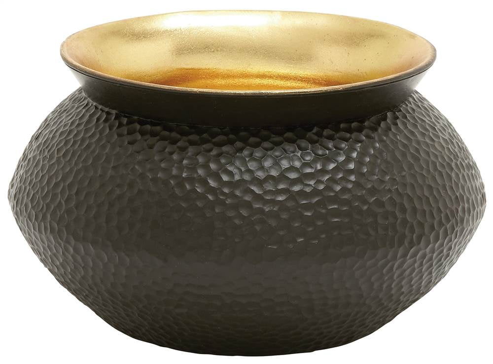 Visually Appealing Black Vase