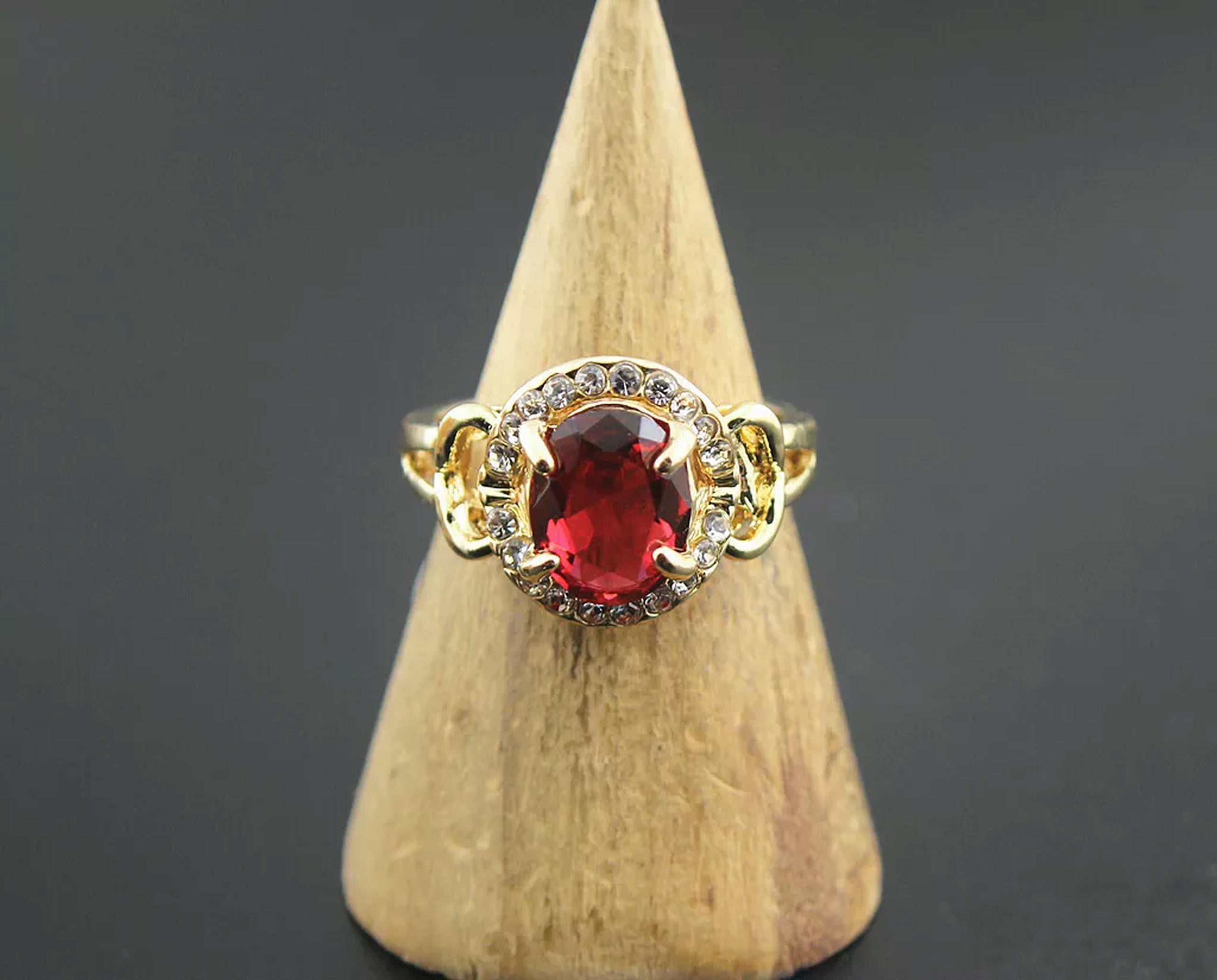 EOEMY Rings For Lady Wholesale Bulk Lots 32Pcs Cubic Zirconia Filled Rhinestone Ring