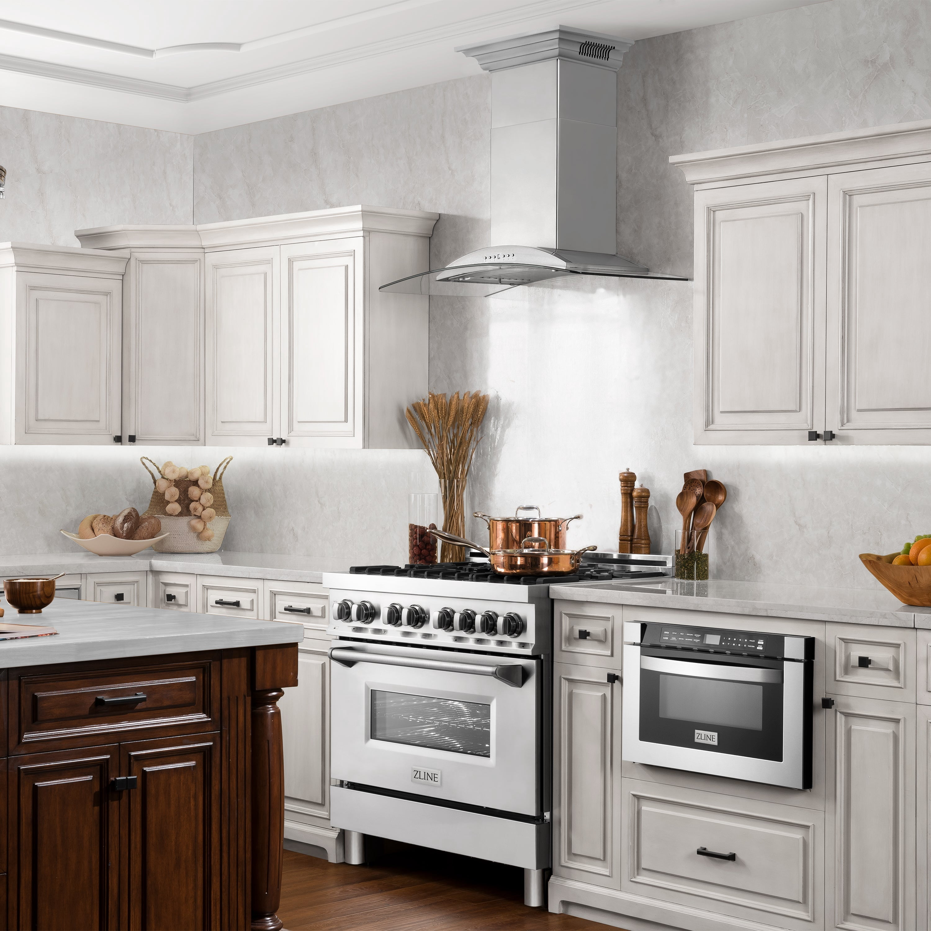 ZLINE KITCHEN AND BATH KNCRNBT36 ducted hood