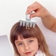 thumbnail image 3 of Peine de silicona para masaje del cuero cabelludo. Puede usarse con aceites esenciales. Cepillo de masaje. Guía líquida para el cabello. No usar con las manos sucias., 3 of 6