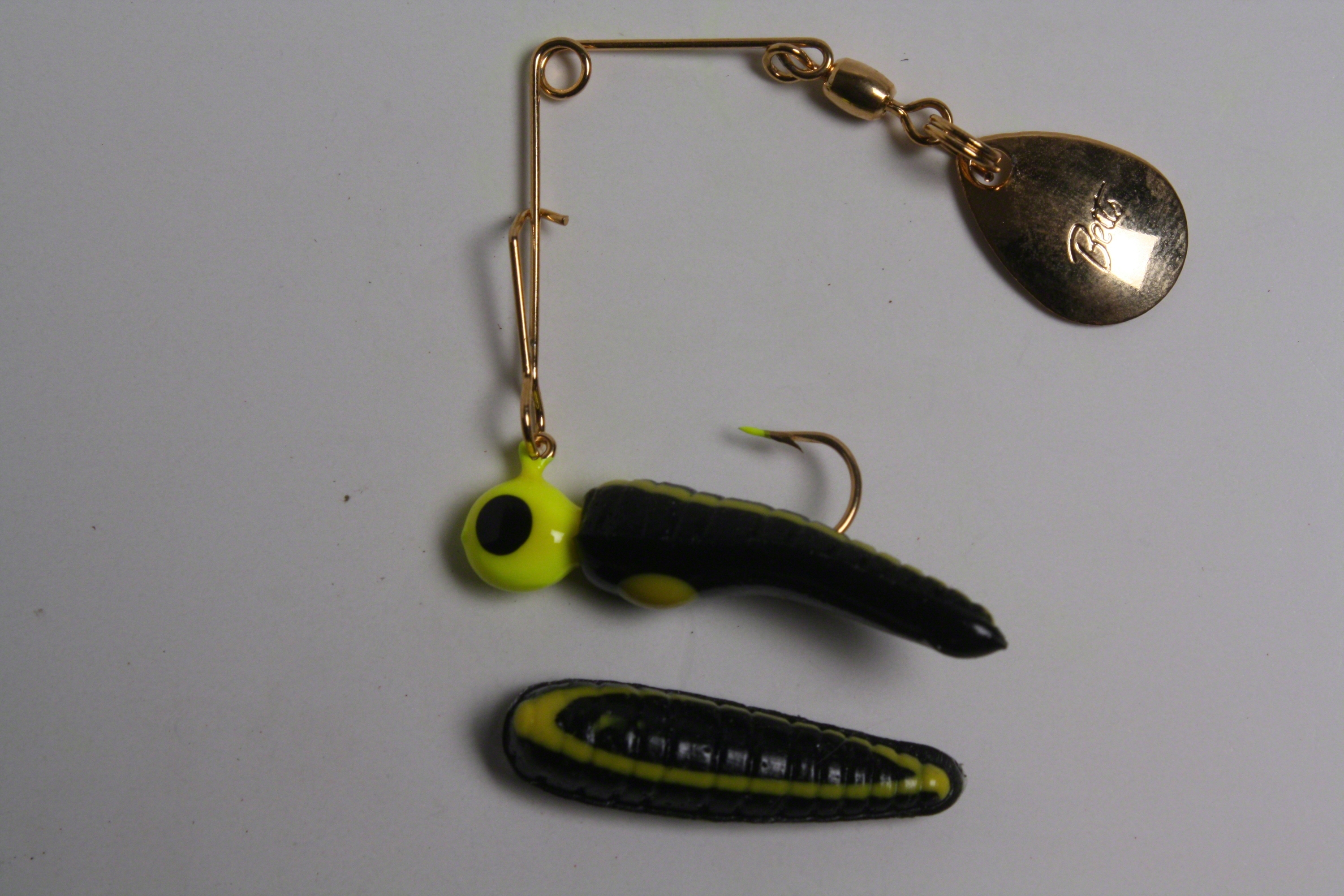 Betts Fishing Lure 022MGR24CG Spin Magnum Series Grub Lure 1" 1/16 oz