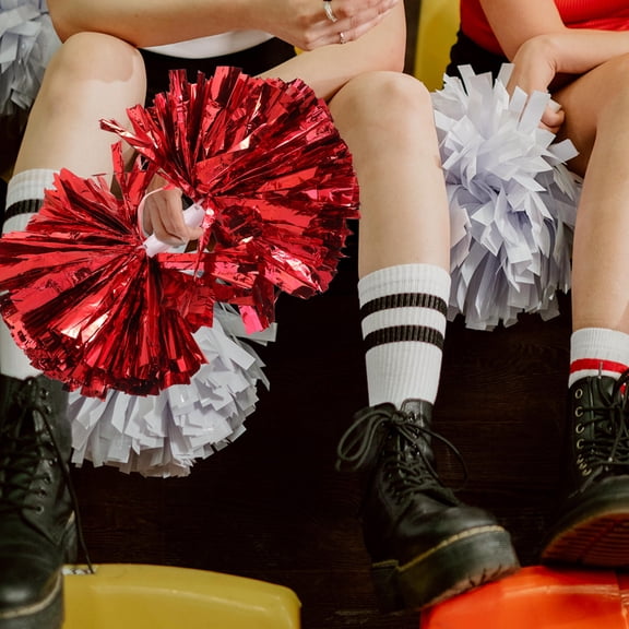 YOSADIER 2Pcs Red Pom Poms Cheerleading Durable Portable Reusable Props for Game Playing