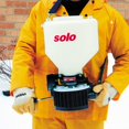 thumbnail image 3 of Solo 421 20-Pound Capacity Portable Spreader, 3 of 8
