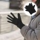 thumbnail image 4 of Guantes de invierno unisex con estampado de letreros, antideslizantes, deportivos, con pantalla táctil, cálidos, con tira reflectante de silicona, talla L (negro), 4 of 6
