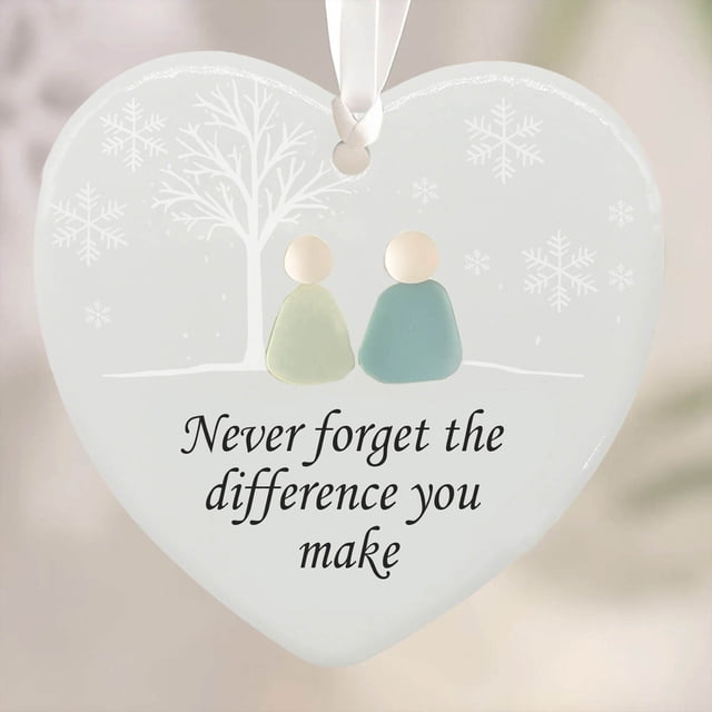 Adorno de corazón de la amistad de vidrio marino hecho a mano | Regalo único de amistad para una hermana, amiga o compañera de trabajo | Decoración colgante para árbol de Navidad con vidrio marino