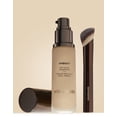 thumbnail image 2 of Brocha de maquillaje Hourglass Ambient Soft Glow Foundation, 2 of 3