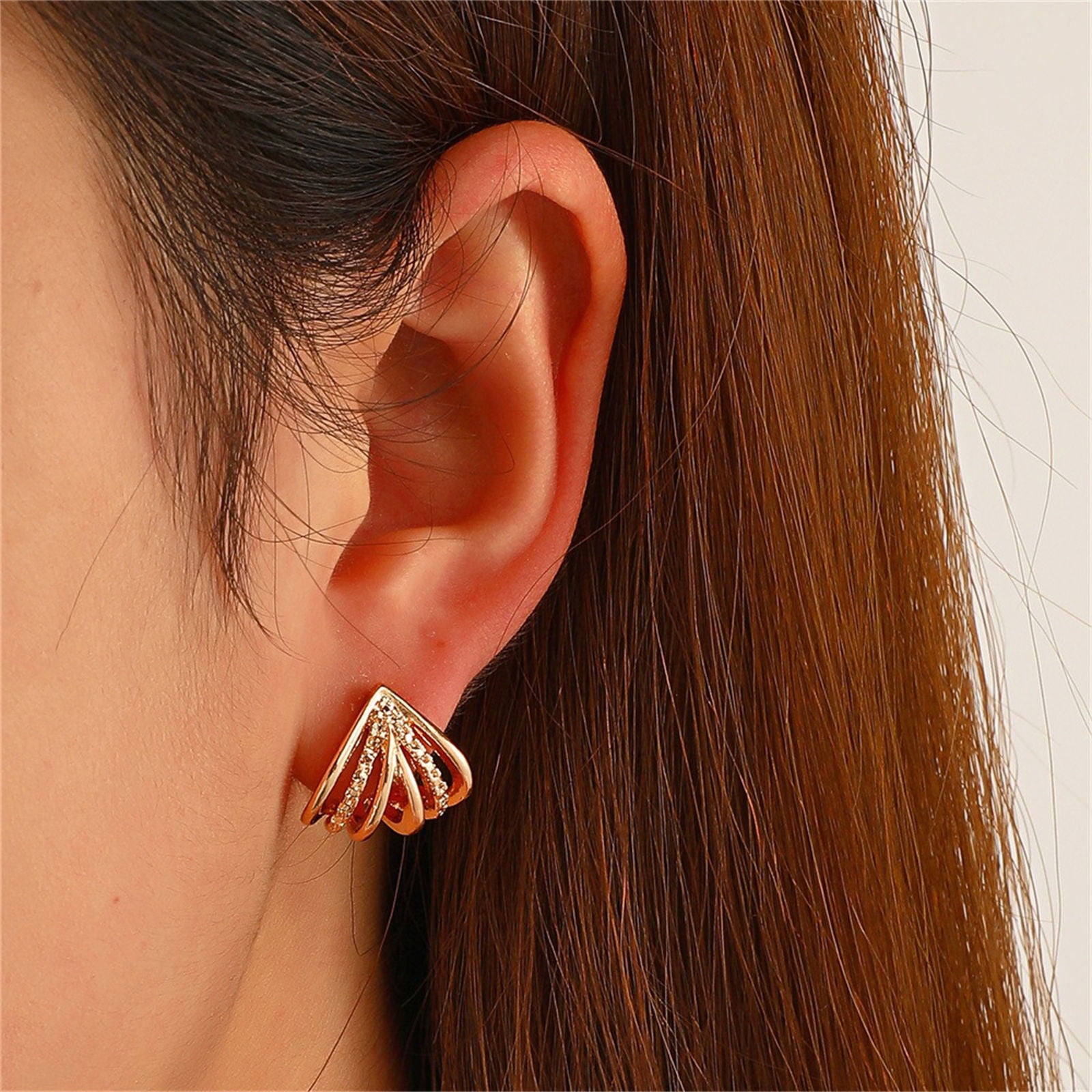 Trendy Copper C Shape Stud Earrings Simulated Pearl Twisted Temperament Chic Jewelry Party